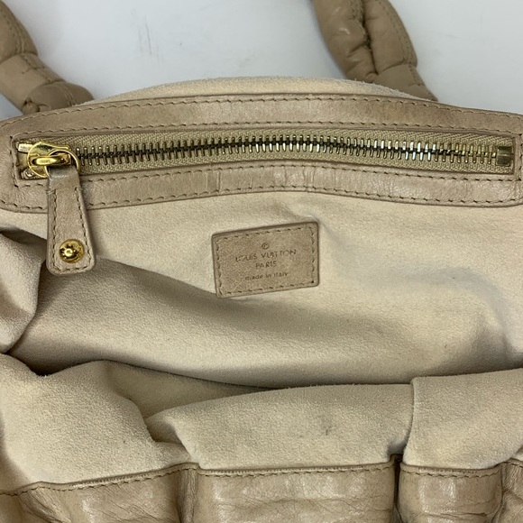 Louis Vuitton Olympe Stratus PM Shoulder Bag Ivory - Picture 8 of 13